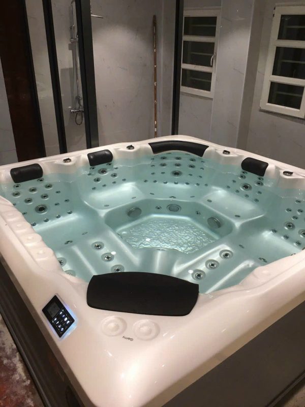 BỒN TẮM MASSAGE JACUZZI GR-BSJ801